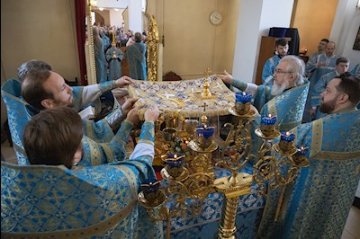 Митрополит Игнатий возглавил соборное архиерейское богослужение в Казанском храме г. Саратова