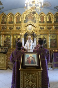 Крещальная литургия в Свято-Троицком кафедральном соборе г. Саратова