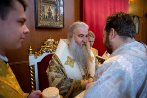 Божественная литургия в храме Сошествия Святого Духа г. Саратова