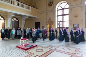 Литургия Преждеосвященных Даров на Архиерейском подворье — в храме во имя святого апостола и евангелиста Иоанна Богослова при СПДС
