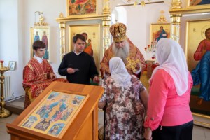 Божественная литургия в храме в честь Воскресения Христова с. Ивано-Языковка Аткарского района