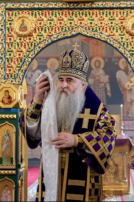 Божественная литургия в Свято-Никольском мужском монастыре г. Саратова