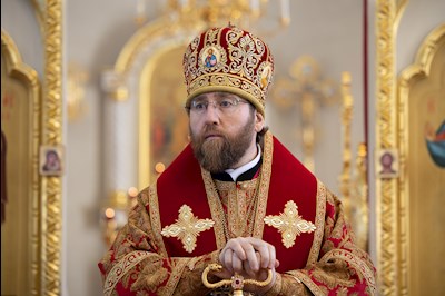 Митрополит Игнатий совершил Божественную литургию пасхальным чином в храме святого пророка Илии п. Сенной Вольского района