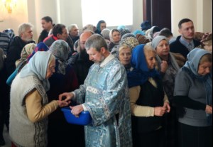 Божественная литургия на Архиерейском подворье – храме в честь иконы Божией Матери «Утоли моя печали» г.Саратова