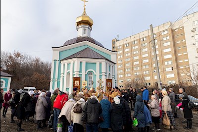 Божественная литургия в храме во имя святых бессребреников и чудотворцев Космы и Дамиана г. Саратова