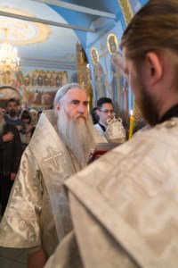 Митрополит Лонгин совершил чин Великого освящения воды