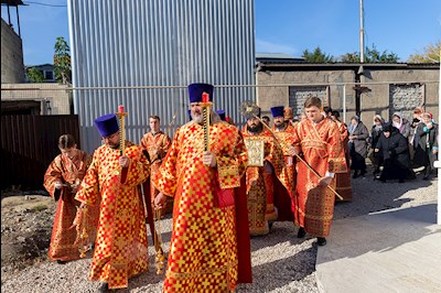 Божественная литургия в храме Воскресения Христова г. Саратова