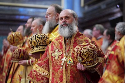 Митрополит Игнатий принял участие в Божественной литургии в Храме Христа Спасителя