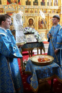Божественная литургия в Свято-Алексиевском женском монастыре г. Саратова