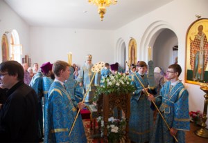 Божественная литургия в храме в честь Успения Пресвятой Богородицы п. Возрождение Хвалынского района