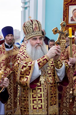 Божественная литургия в храме во имя святых бессребреников и чудотворцев Космы и Дамиана г. Саратова