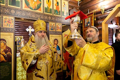 Великое освящение храма Казанской иконы Божией Матери г. Вольска и Божественная литургия в новоосвященном храме