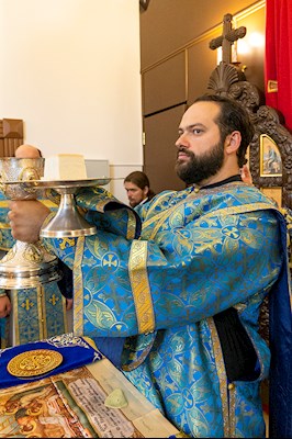 Божественная литургия в храма в честь иконы Божией Матери «Всех скорбящих Радость» г. Саратова