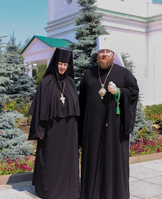 Митрополит Игнатий совершил Божественную литургию в Свято-Сергиевском женском монастыре села Алексеевка Базарно-Карабулакского района