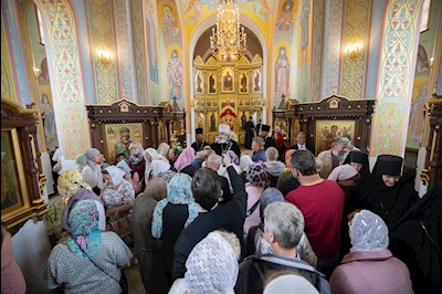Митрополит Игнатий совершил Божественную литургию в Иоанновском женском монастыре в пос. Алексеевка Хвалынского района