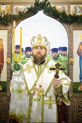 Митрополит Игнатий совершил Великое освящение храма преподобного Серафима Саровского р.п. Татищево и первую Божественную литургию в новоосвященном храме