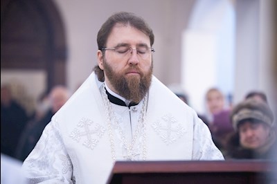 Митрополит Игнатий совершил Божественную литургию и чин Великого освящения воды в храме святителя Тихона, епископа Воронежского, Задонского чудотворца, г. Саратова