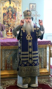 Божественная литургия в храме в честь Покрова Пресвятой Богородицы г.Петровска