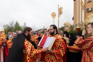 Божественная литургия в Свято-Алексиевском женском монастыре г. Саратова