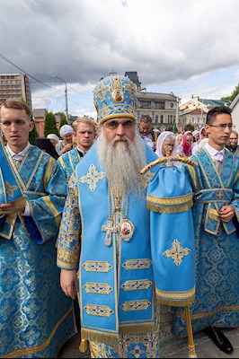Божественная литургия в Свято-Троицком кафедральном соборе г. Саратова