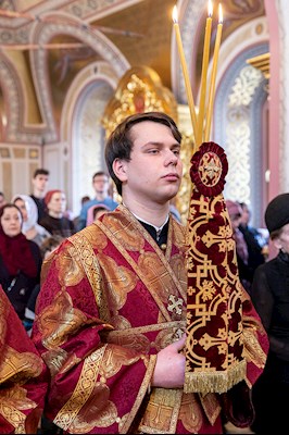 Божественная литургия в Свято-Троицком кафедральном соборе г. Саратова