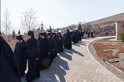 Литургия Преждеосвященных Даров и монашеский постриг в Свято-Алексиевском женском монастыре г. Саратова