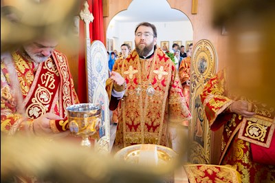 Митрополит Игнатий совершил Великое освящение храма Архангела Михаила с. Курдюм и первую Божественную литургию в новоосвященном храме