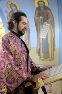 Крещальная литургия в Свято-Троицком соборе Саратова