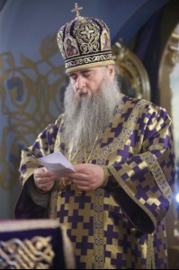Крещальная литургия в Свято-Троицком соборе Саратова
