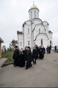 Божественная литургия в храме во имя святого великомученика Георгия Победоносца г.Саратова
