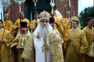 Божественная литургия в храме святых первоверховных апостолов Петра и Павла г. Красноармейска