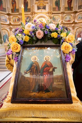 Митрополит Игнатий совершил Божественную литургию в Покровском соборе г. Саратова