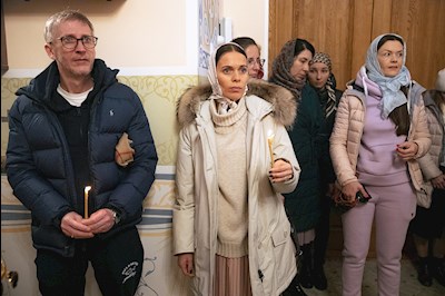 Митрополит Игнатий совершил Великое освящение храма святителя и Чудотворца Николая села Долгий Буерак Гагаринского района г. Саратова и Божественную литургию в новоосвященном храме