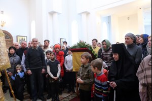 Божественная литургия в храме во имя святого равноапостольного великого князя Владимира г. Саратова