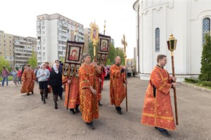 Божественная литургия в храме великомученика Георгия Победоносца г. Саратова