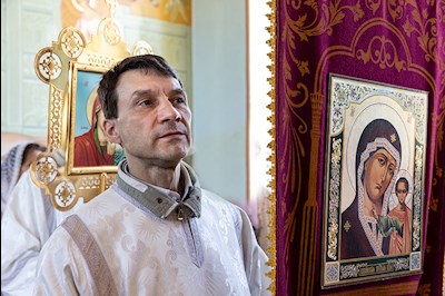 Божественная литургия в Вознесенско-Пантелеимоновском храме с. Усть-Курдюм Саратовского района