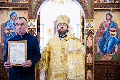 Митрополит Игнатий совершил Божественную литургию в храме во имя святителя Николая Японского г. Саратова