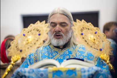 Митрополит Игнатий совершил Великое освящение храма в честь иконы Божией Матери «Спорительница хлебов» с. Кувыка и первую Божественную литургию в новоосвященном храме