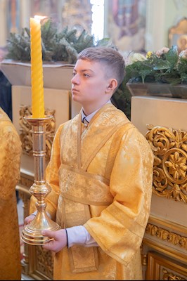 Митрополит Игнатий совершил Божественную литургию в Покровском соборе г. Саратова