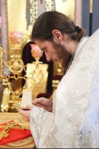 Великое освящение верхнего храма во имя Святой Живоначальной Троицы Свято-Троицкого кафедрального собора города Саратова