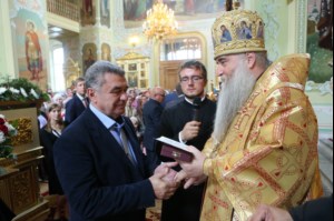 Божественная литургия и молебен у мощей святого равноапостольного князя Владимира в Покровском храме г.Саратова