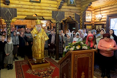 Митрополит Лонгин совершил Великое освящение храма Преображения Господня р.п. Соколовый