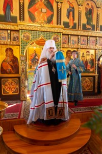 Божественная литургия в храме в честь Сретения Господня г.Саратова