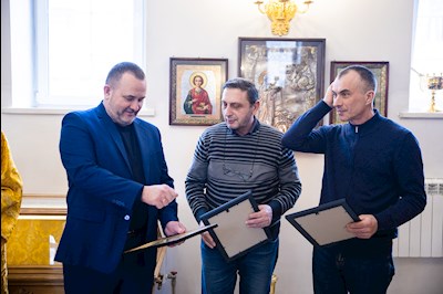 Митрополит Игнатий совершил Божественную литургию в храме во имя святителя Николая Японского г. Саратова