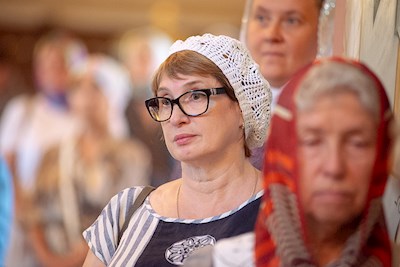Митрополит Игнатий совершил Божественную литургию в Свято-Троицком кафедральном соборе Саратова