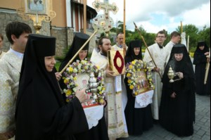 Божественная литургия в Свято-Алексиевском женском монастыре г.Саратова