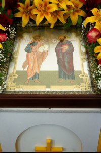 Божественная литургия в храме святых первоверховных апостолов Петра и Павла г. Красноармейска