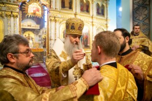 Божественная литургия в храме Сошествия Святого Духа г. Саратова