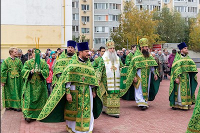 Божественная литургия в храме преподобного Сергия Радонежского г. Саратова
