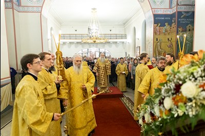 Всенощное бдение в Свято-Никольском мужском монастыре г. Саратова